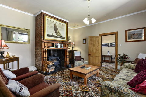 Casilda House - Accommodation Asia 9