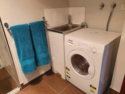 Battery Point Apartment With Car Park - Accommodation Guide 17