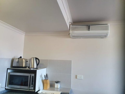 Battery Point Apartment With Car Park - Accommodation Guide 20