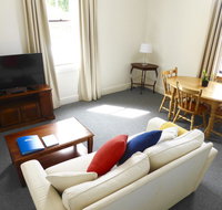 338 on Murray - Accommodation Guide