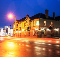 The Tasmanian Inn - Accommodation Guide