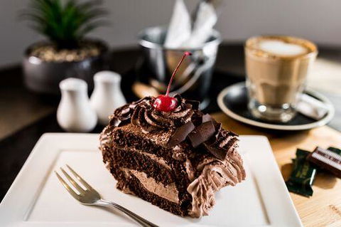 Shoreline Hotel - Accommodation Asia 8