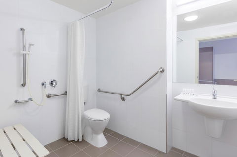 Travelodge Hotel Hobart Airport - Accommodation Asia 5