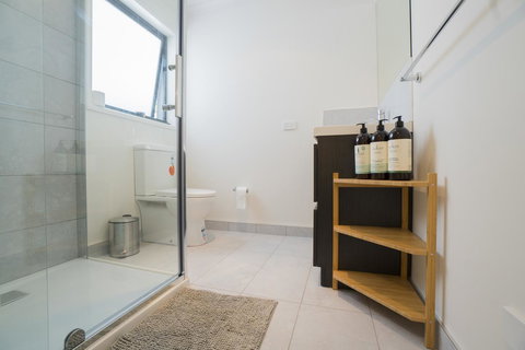 Amazing Sea Views Luxury Guest House - Accommodation Asia 19