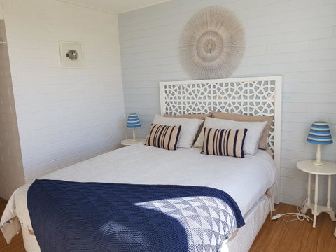 Beach Hut Scamander - Accommodation Guide 4