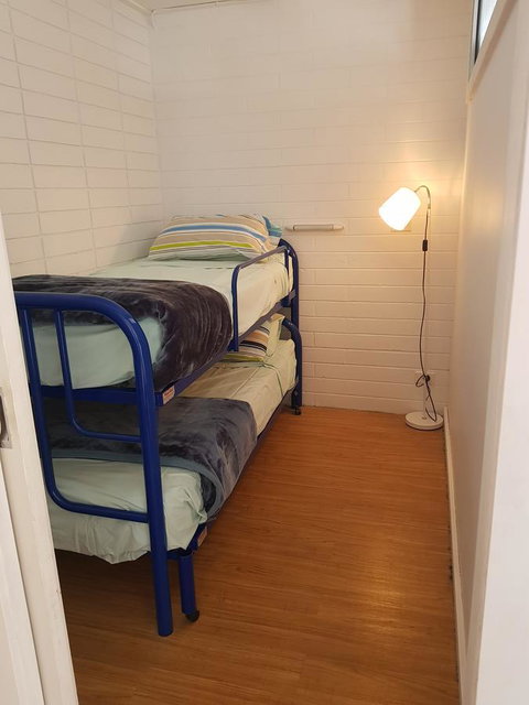 Beach Hut Scamander - Accommodation Guide 6