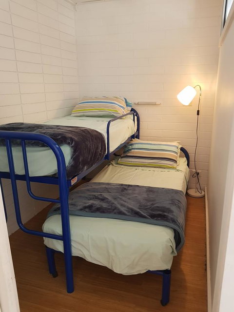 Beach Hut Scamander - Accommodation Guide 7