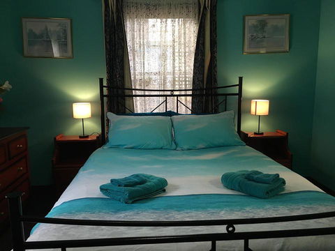 Blue Wren Bungalow - Accommodation Asia 3