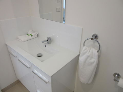 Abel Tasman Airport Motor Inn - Accommodation Asia 15