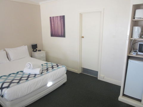 Abel Tasman Airport Motor Inn - Accommodation Asia 25