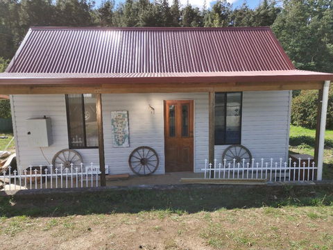 Wanderlust Cottage - Accommodation Asia 15