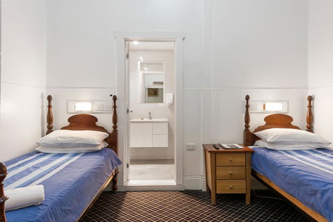 Empire Hotel Queenstown - Accommodation Asia 4