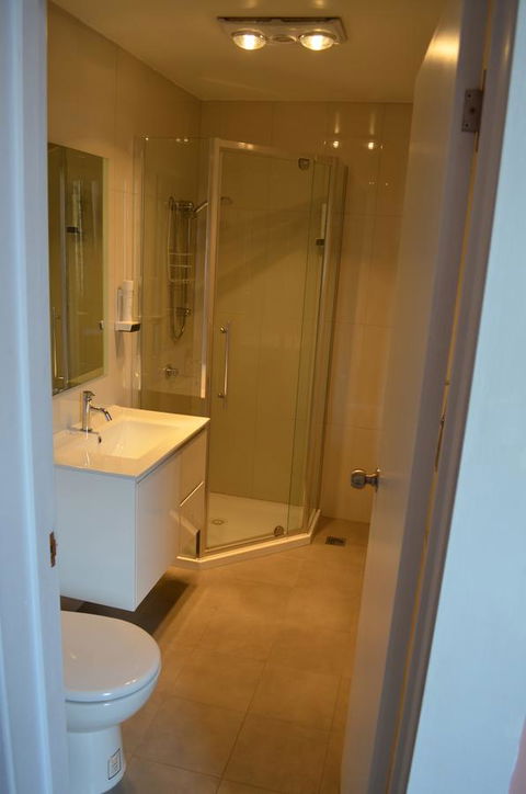Empire Hotel Queenstown - Accommodation Asia 5