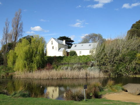 The Mill House Cottage - Accommodation Asia 15