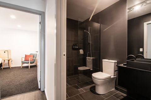 Change Overnight - Accommodation Asia 37