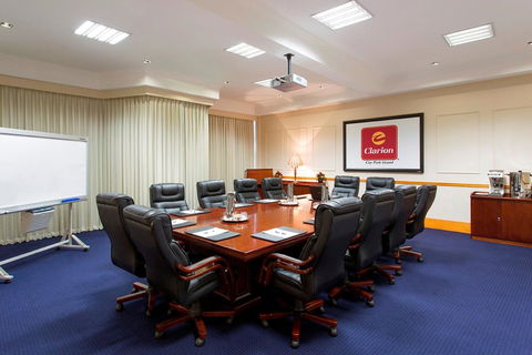 City Park Grand Hotel - Accommodation Asia 21