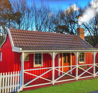 Platypus Playground Riverside Cottage - Accommodation Asia