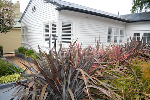 Lyttleton Cottage - Accommodation Asia 26