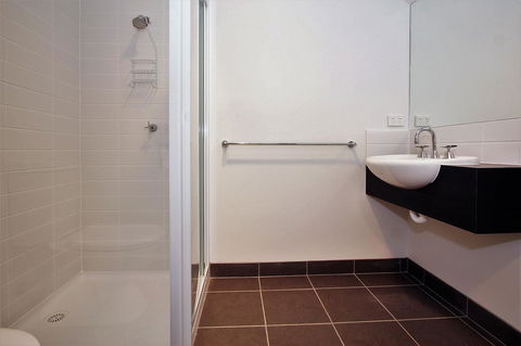 The Island Accommodation - Accommodation Asia 5