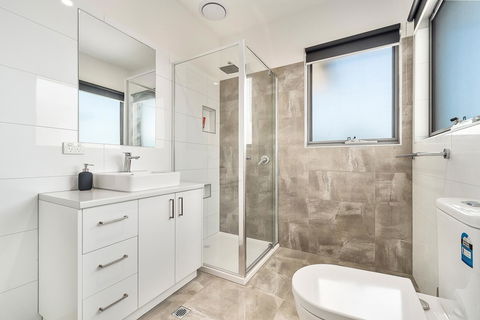 Rosewater Townhouses Dromana - Accommodation Asia 19