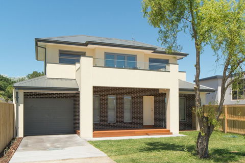 Rosewater Townhouses Dromana - Accommodation Asia 26