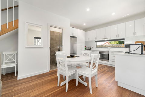 Rosewater Townhouses Dromana - Accommodation Asia 16