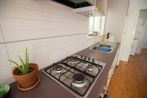 Flora Hill Creek Views - Accommodation Asia 9