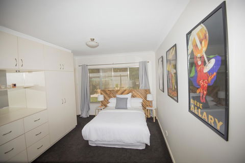 Flora Hill Creek Views - Accommodation Asia 2
