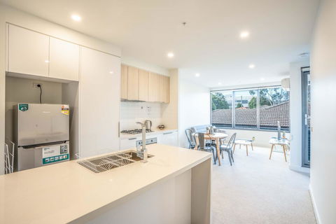 Poplar Apartments - Accommodation Asia 13