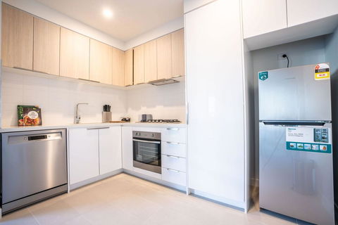 Poplar Apartments - Accommodation Asia 24