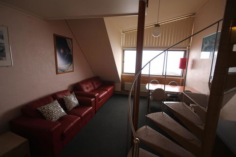 Arlberg Hotham - Accommodation Asia 24