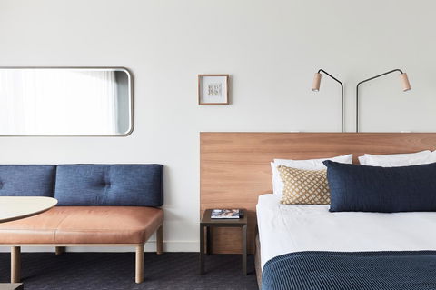 Hotel Sorrento - Accommodation Asia 18