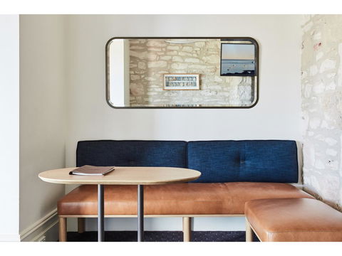 Hotel Sorrento - Accommodation Asia 12
