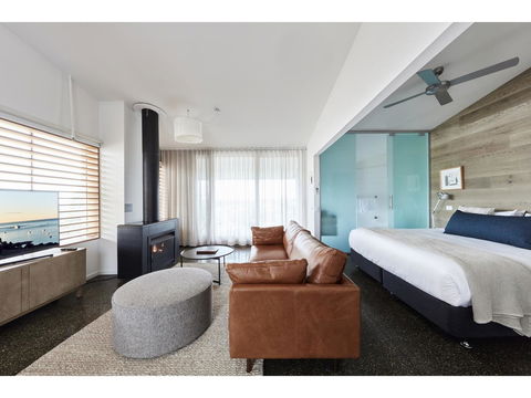 Hotel Sorrento - Accommodation Asia 5