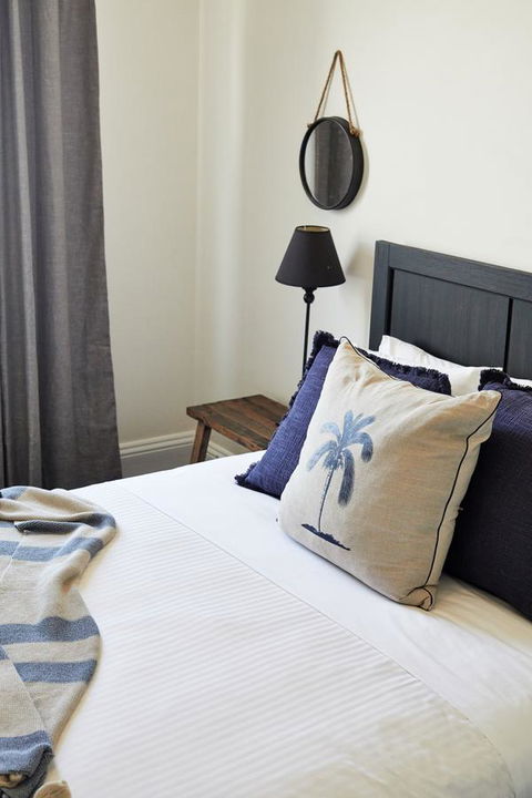 The Royal Hotel Mornington - Accommodation Asia 38