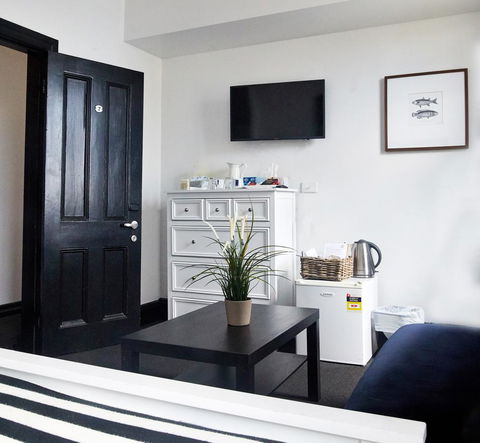The Royal Hotel Mornington - Accommodation Asia 14