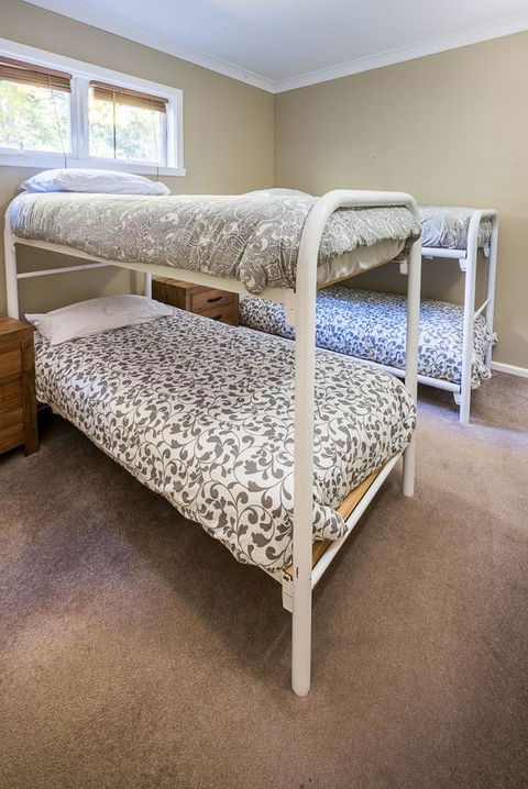 Avalon House - Accommodation Guide 30