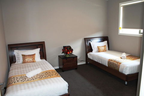 Atarhi Villas - Melbourne - Accommodation Asia 6