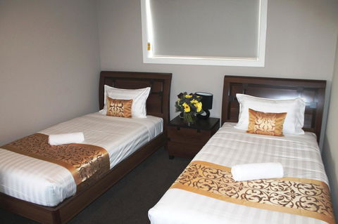 Atarhi Villas - Melbourne - Accommodation Asia 7