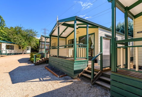 Bright Riverside Holiday Park - Accommodation Guide 40