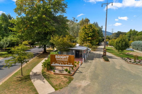 Bright Riverside Holiday Park - Accommodation Guide 2