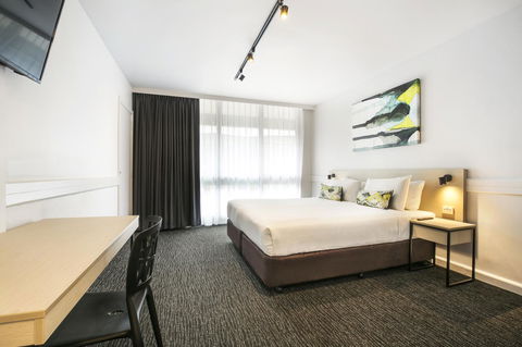 Nightcap At Matthew Flinders Hotel - Accommodation Asia 31