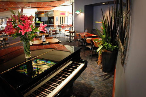 Nightcap At Matthew Flinders Hotel - Accommodation Asia 8