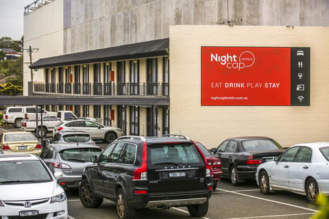Nightcap At Matthew Flinders Hotel - Accommodation Asia 25