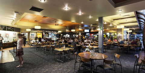 Nightcap At Matthew Flinders Hotel - Accommodation Asia 9