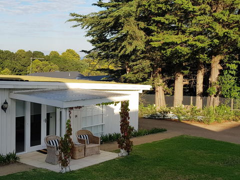 The Cottage - Accommodation Asia 26