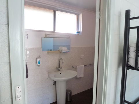 The Grampians Motel - Accommodation Asia 36