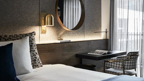 Zagame\'s House - Accommodation Guide 16