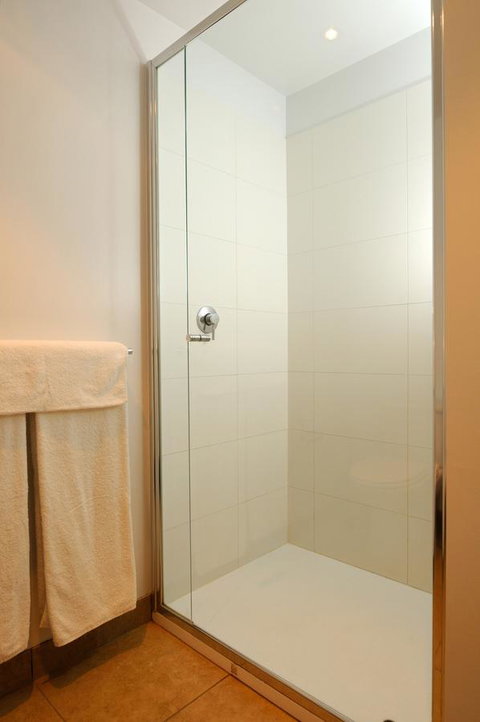 The Victoria Apartments - Accommodation Guide 1