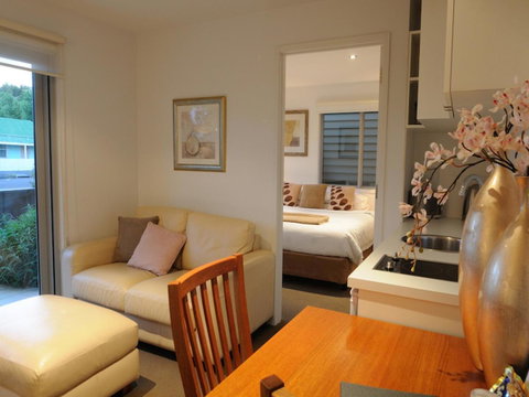 The Victoria Apartments - Accommodation Guide 20